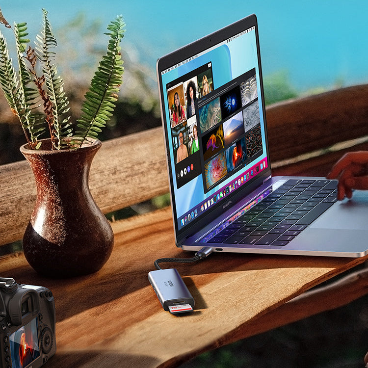 Ugreen CM511 6 in 1 USB C Hub