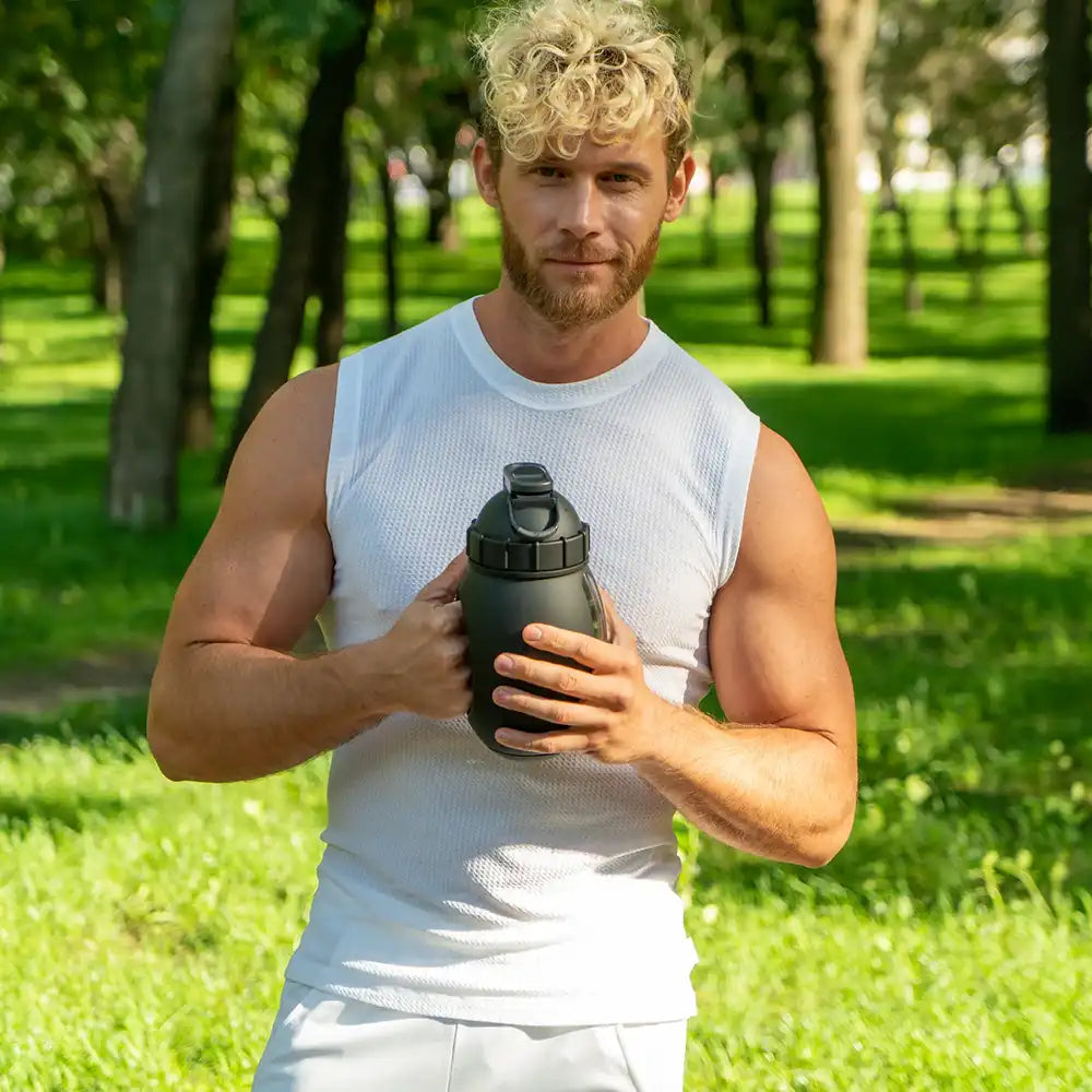ShakeSphere Mixer Jug 1.3 L - Protein Mixer - Pro Sports | Shop online in Kuwait