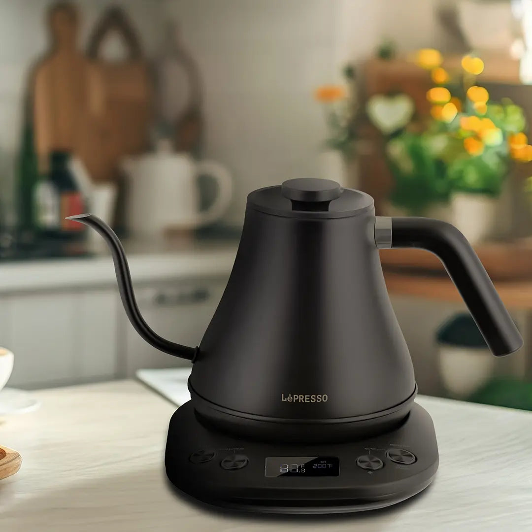 Lepresso Electric Pour-Over Kettle Black