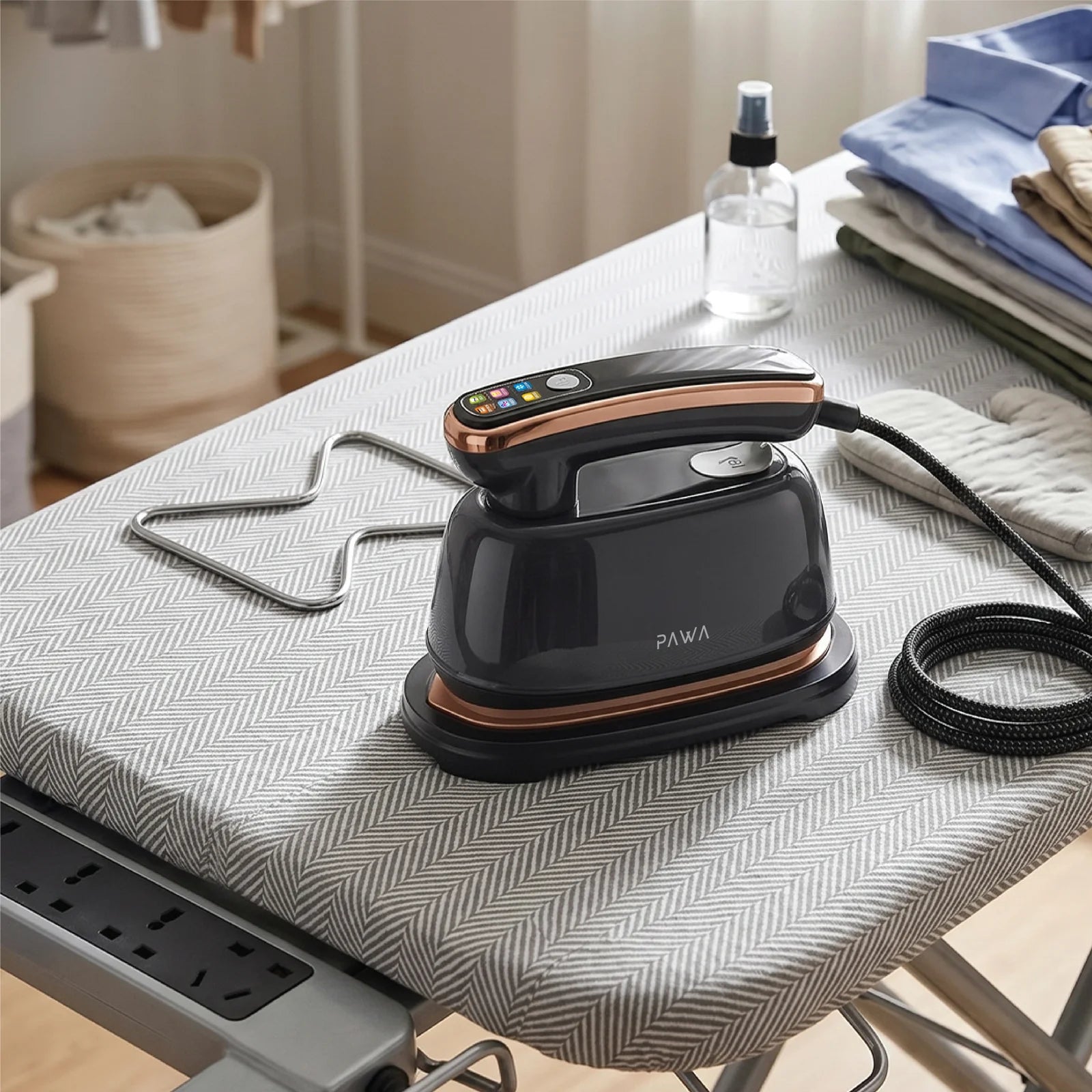 Pawa GoSteam Electrical Steam Iron with Display