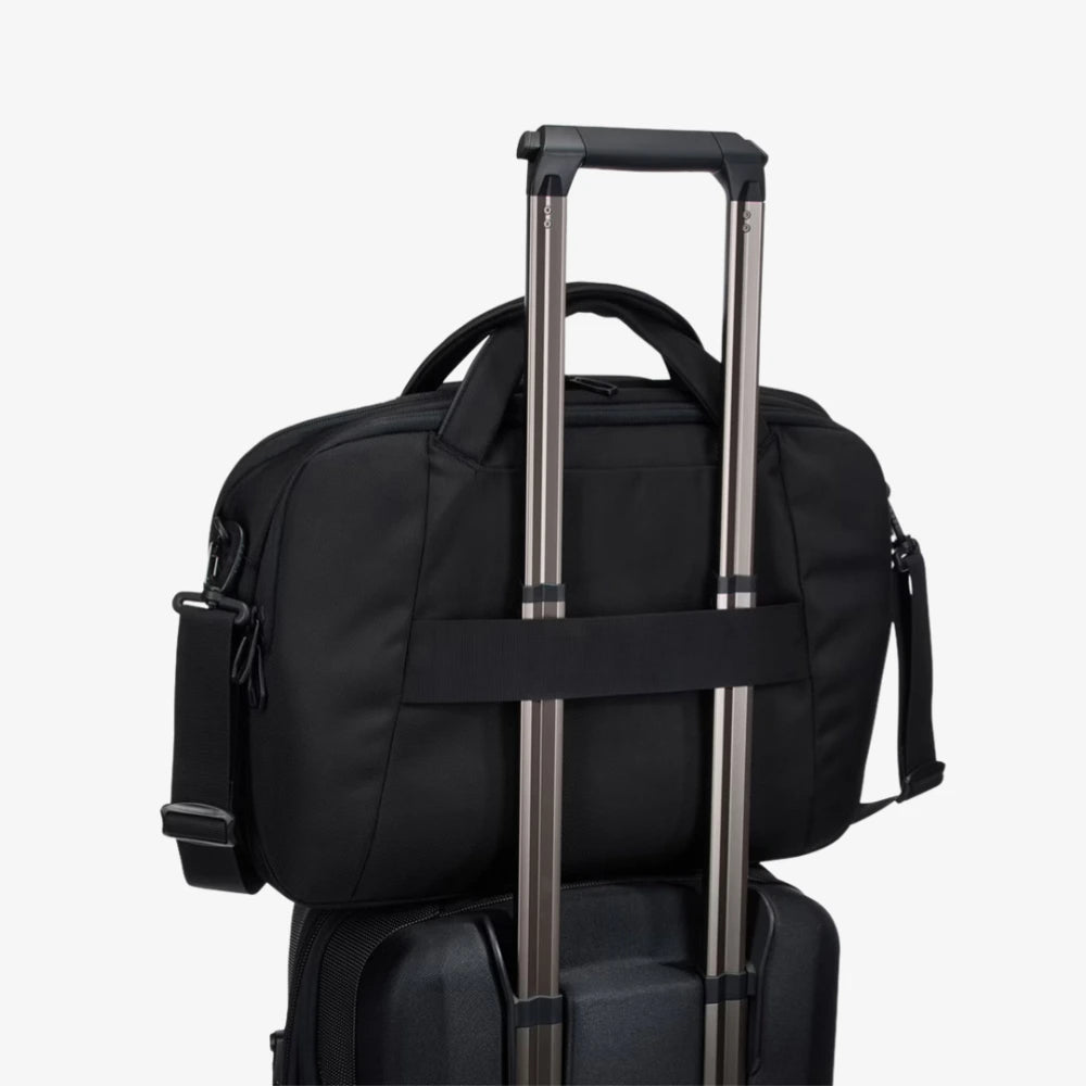 THULE Accent Backpack 15.6 - inch 20L – Black - Techty